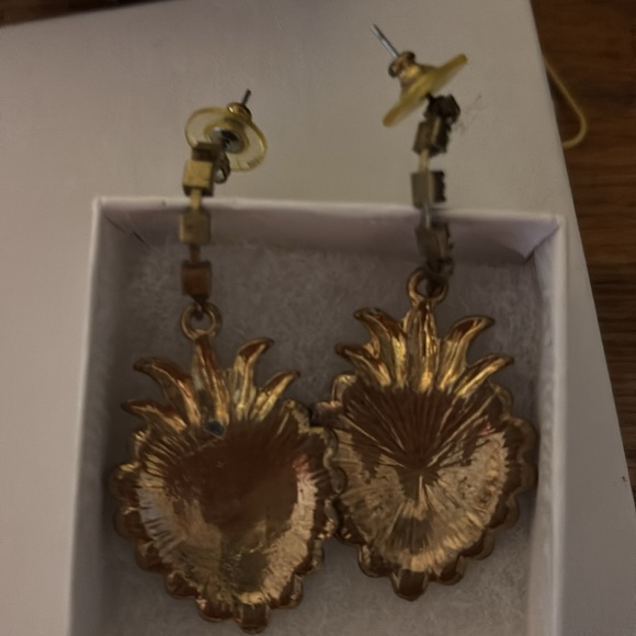 Betsey Johnson Enameled Heart Earrings w/Rhinestones - Picture 3 of 4